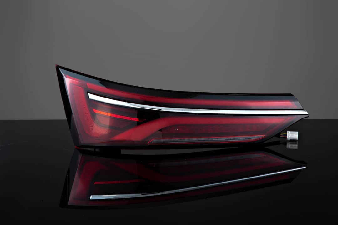 WhatsApp Image 2025-10-22 at 12.49.05 PM (1) چراغ خطر عقب دیگنیتی