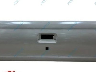 درب صندوق کی ام سی T8